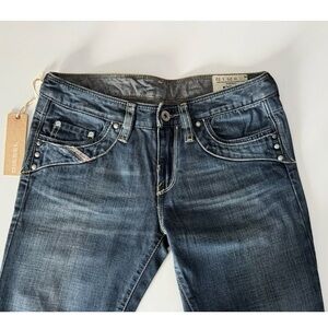 NEW AUTHENTIC DIESEL DENIM WOMEN  SIZE W25 L32 KYCUT STRAIGHT JEANS